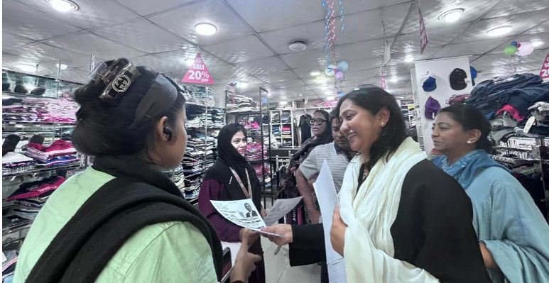 Koko’s wife campaigns for Tarique in Dhaka-17