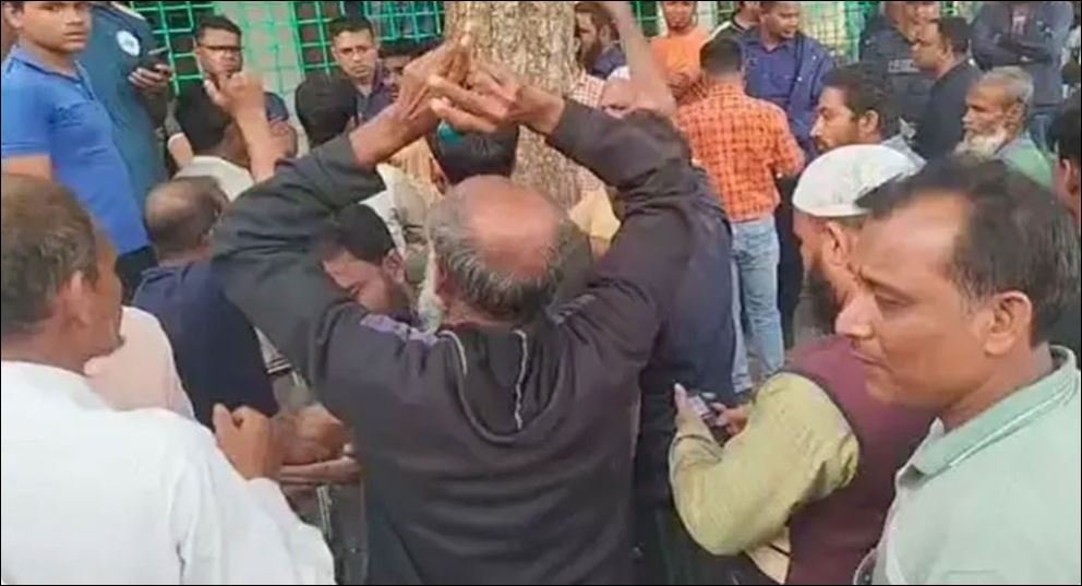 Tension erupts in a polling station in Rangpur-6 after recovery of six ballot papers