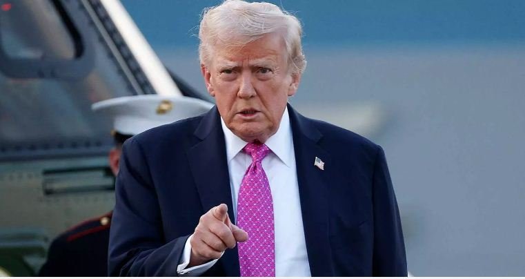 Trump imposes new 10% tariff after court blocks global import taxes