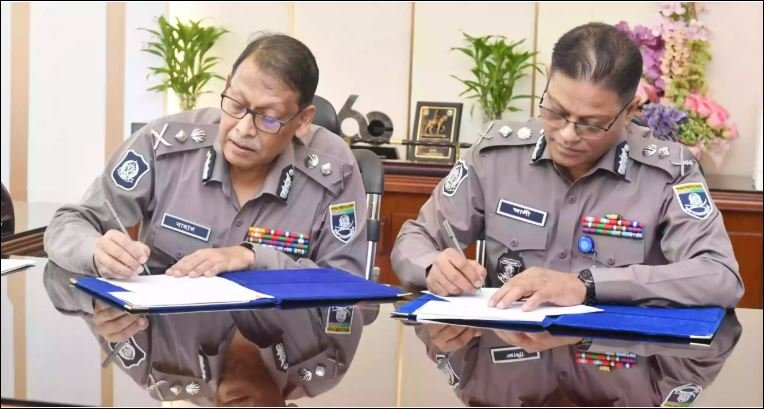 Ali Hossain Fakir takes charge as IGP