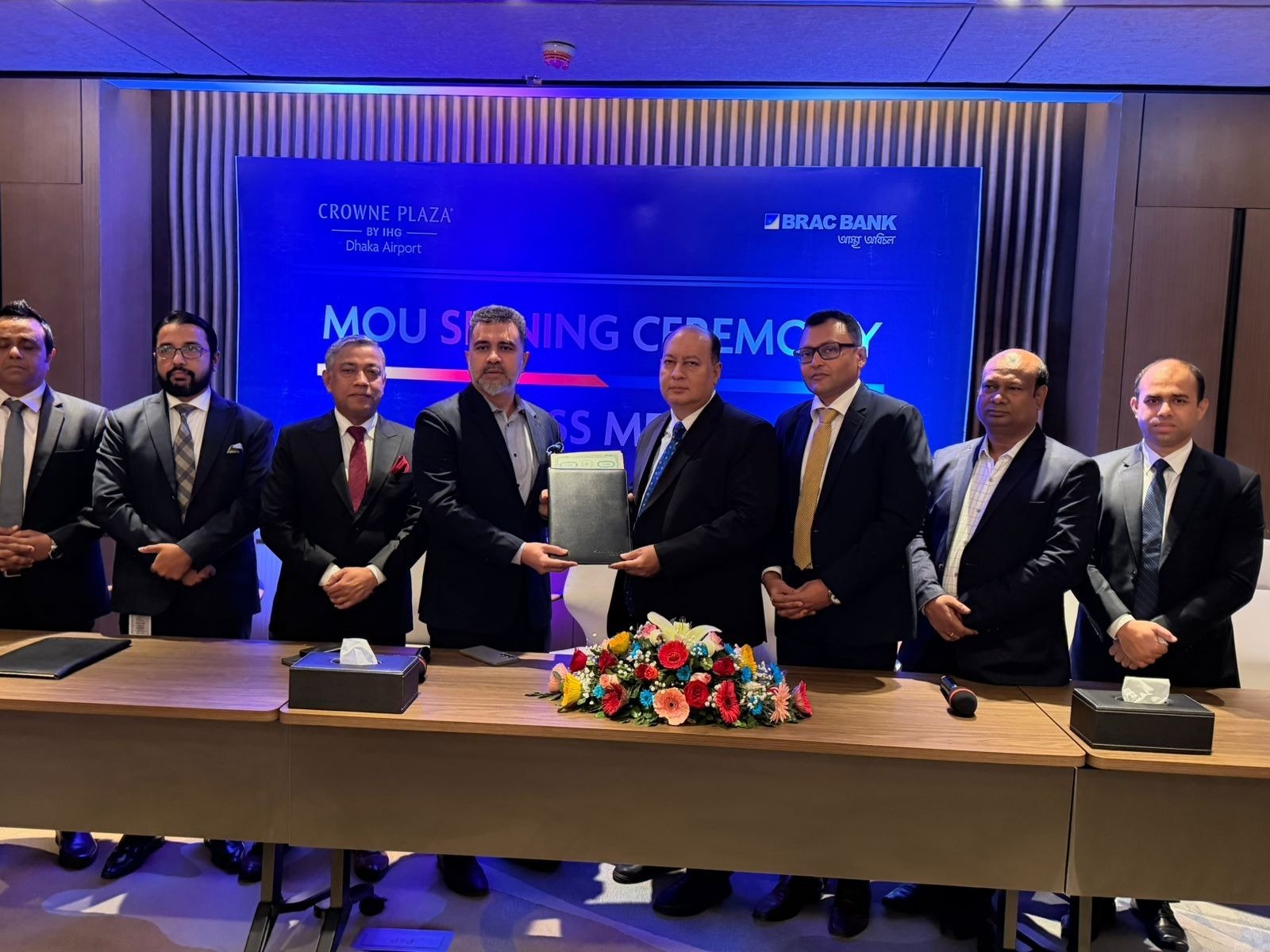 Crowne Plaza Dhaka Airport inks strategic MoU with BRAC Bank 