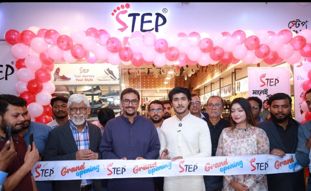 Step Footwear grandly opens new outlet at Jamuna Future Park