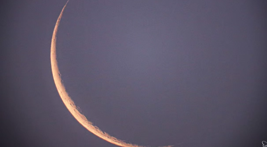 Crescent moon sighting signals end of Ramadan in UAE, Eid-ul- Fitr expected Friday