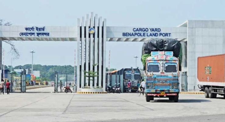 Trade through Benapole port resumes after 7-day Eid holiday