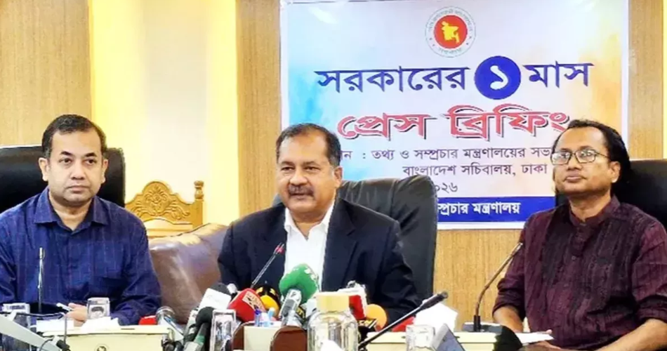 Info Minister urges people not to panic buy or hoard fuel