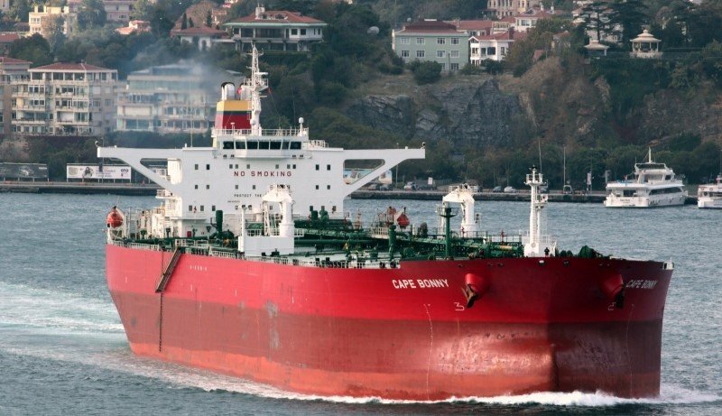 8,000 metric tons of diesel unloaded at Ctg Port, three more fuel tankers arriving