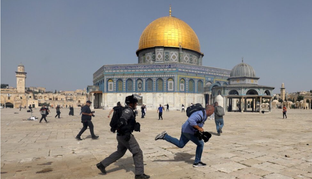 Israeli crimes in Jerusalem continue unchecked