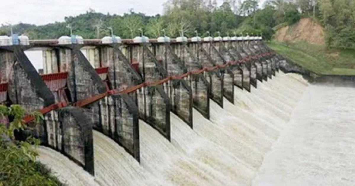 Kaptai power generation faces suspension as water level drops sharply