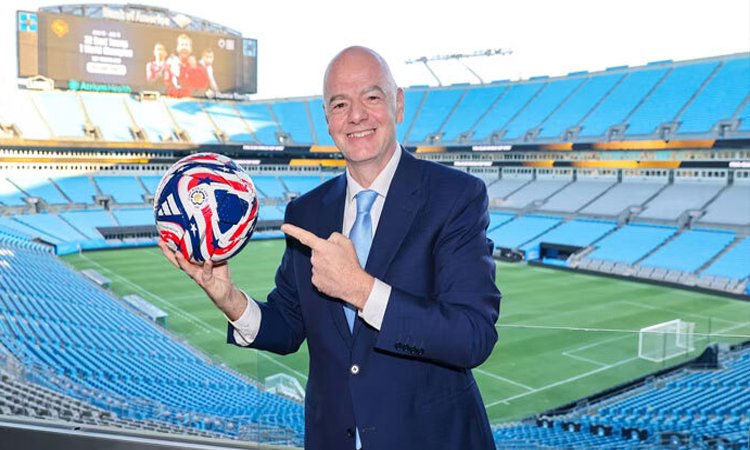 FIFA boss defends ticket prices, downplays visa issue