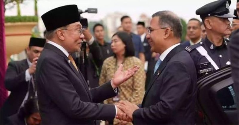 PM leaves Malaysia for China wrapping up two-day visit