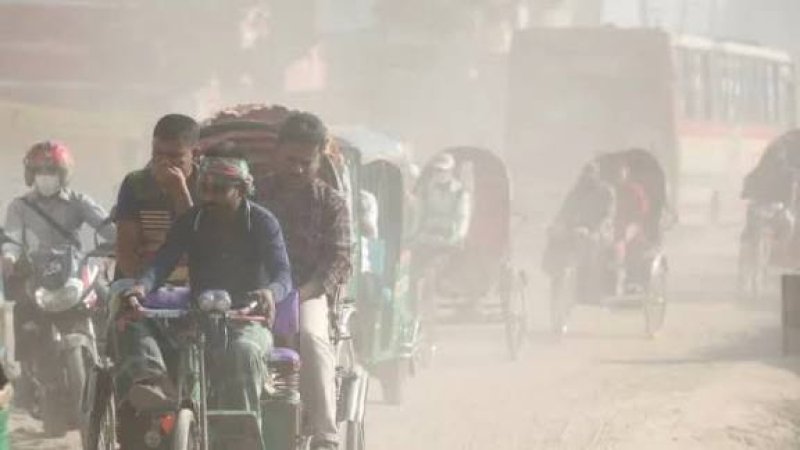 Dhaka's air turns unhealthy for sensitive groups