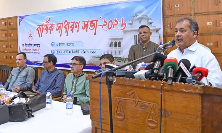 Swapon stresses media objectivity in governance
