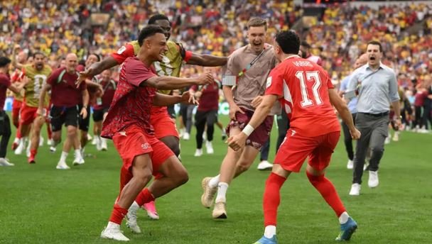 Switzerland beat Colombia on penalties to reach World Cup quarter-finals