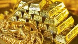 Gold prices drop by Tk 3,324 per bhori 