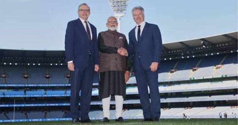 Australia's Big Bash League to open season in India