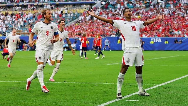 Bellingham brace fires England into World Cup semis