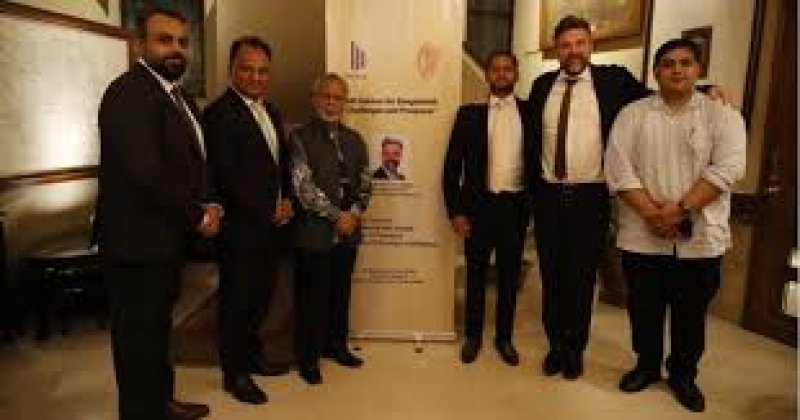 Experts urge AI investment to boost Bangladesh