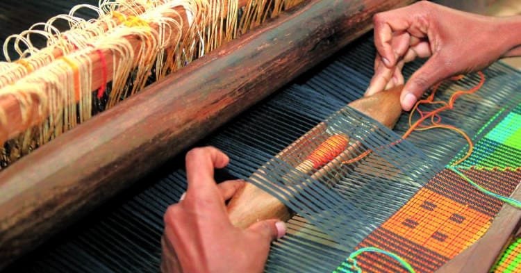 Govt plans new push to revive handloom heritage