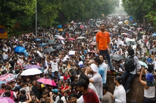 Students Return to Streets After India Crackdown