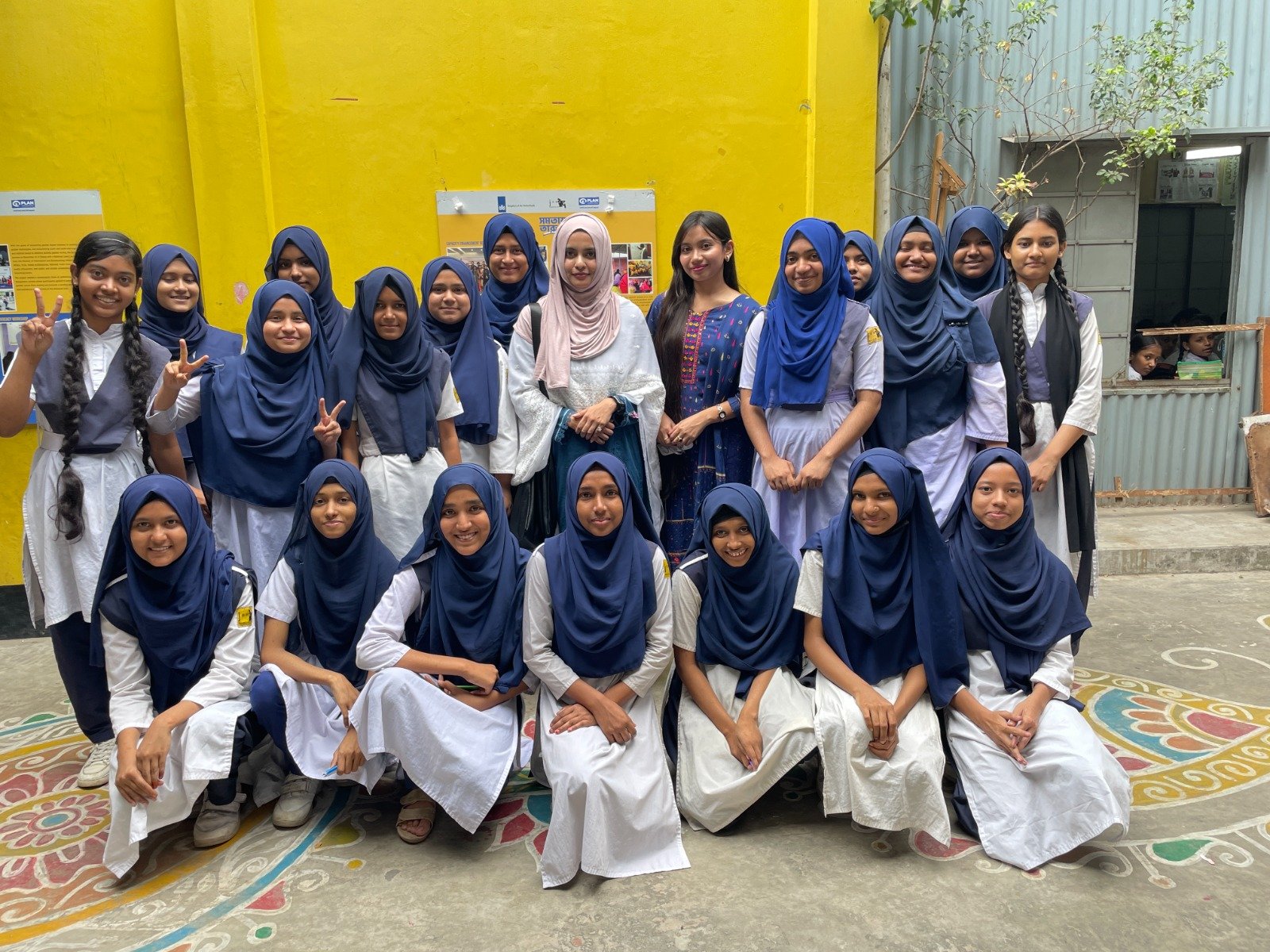 Acme AI promotes AI literacy for girls at JAAGO