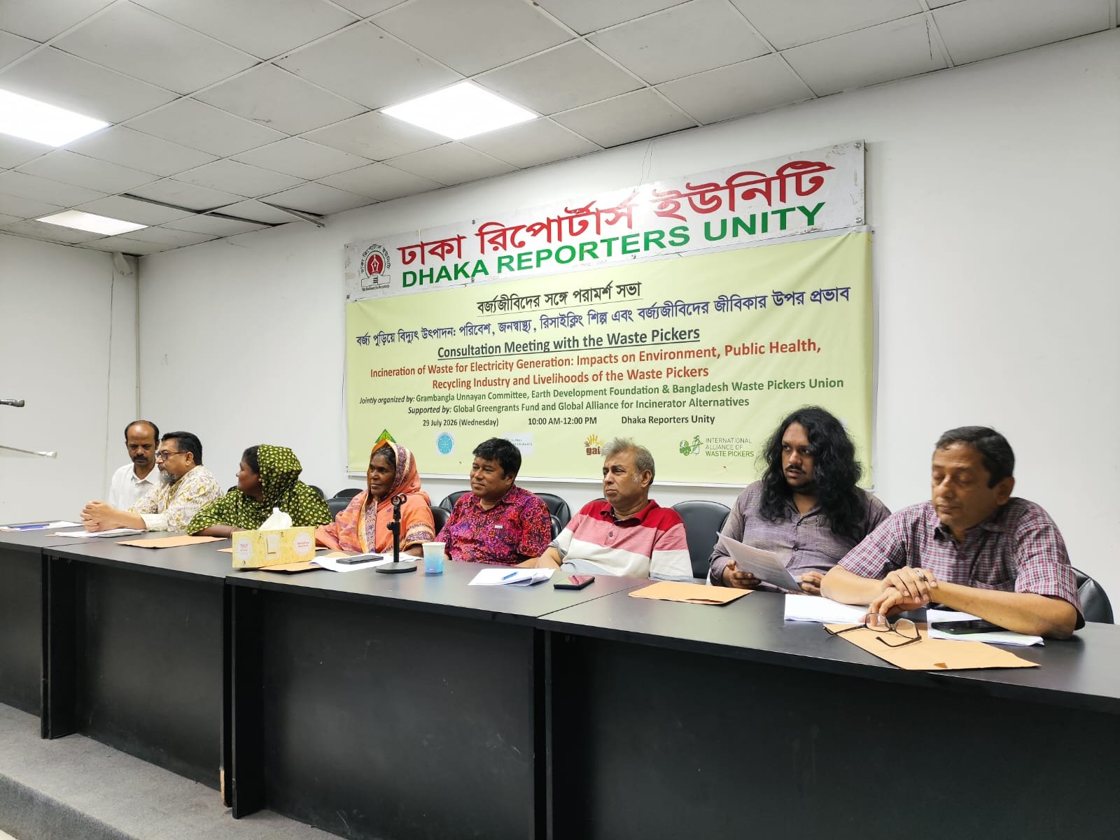 Experts warn of environmental, health risks from proposed waste-to-energy plants