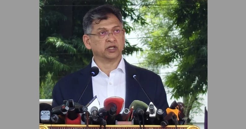 Govt vows to build police force free from political bias