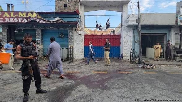 Suicide blast at anti-militant rally in Pakistan kills 14