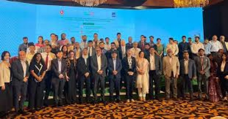 Bangladesh seeks global climate finance with ready projects 