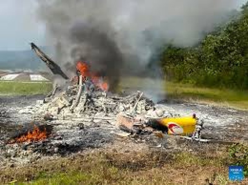 Malaysia helicopter crash kills 5