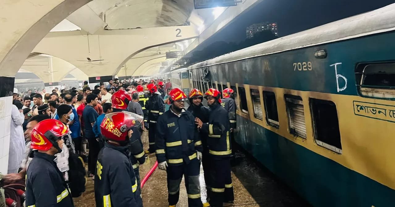 Fire breaks out in train coach at Kamalapur Railway Station 