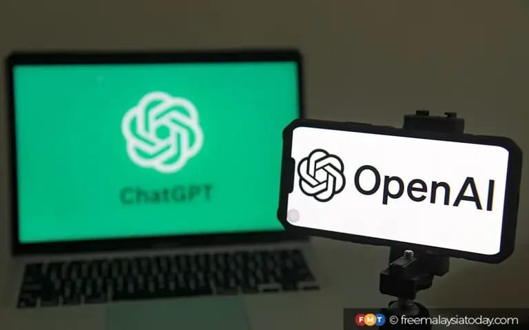 Former OpenAI researchers accuse firm of chilling safety work