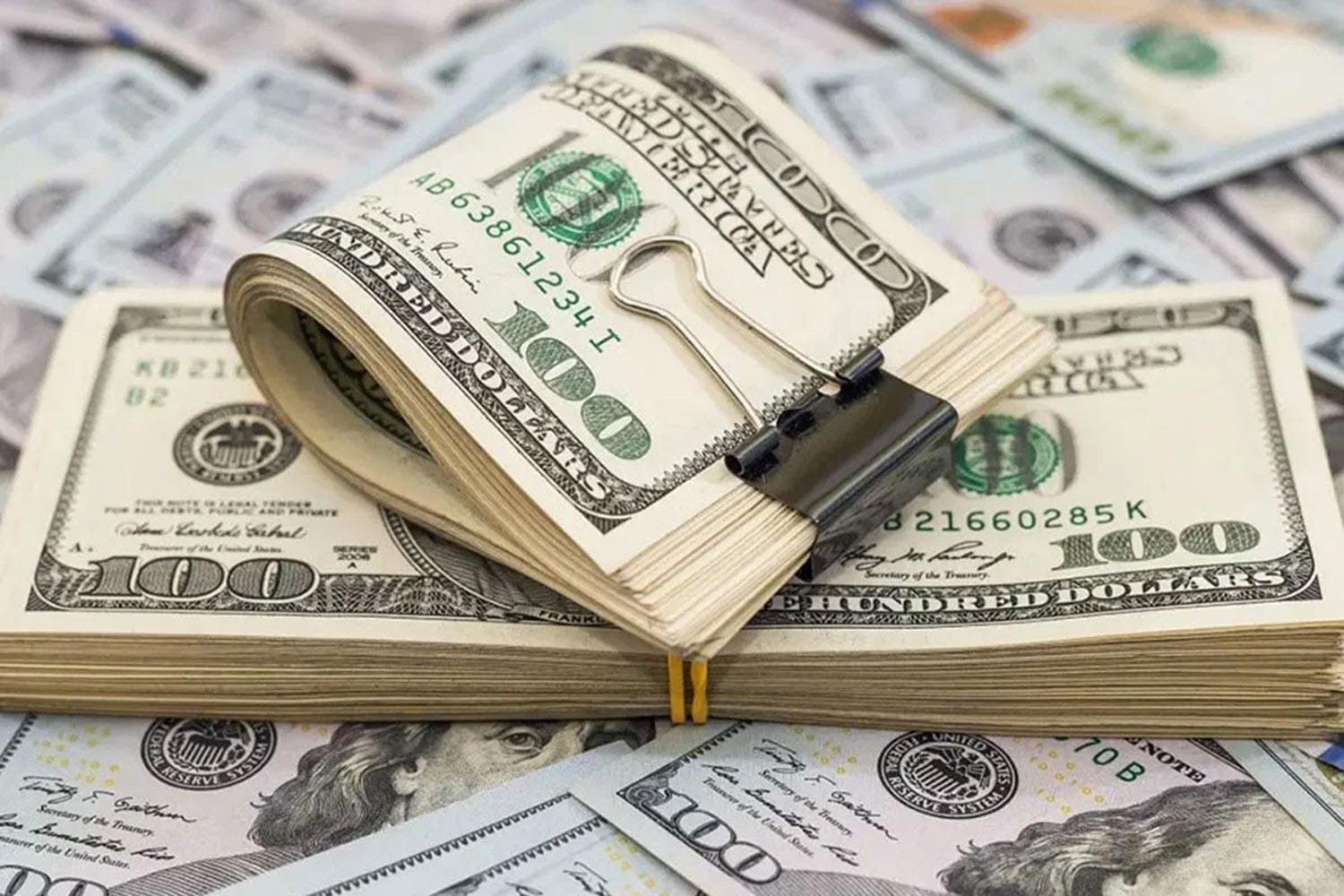 Bangladesh's gross forex reserves climb to $36.21 billion