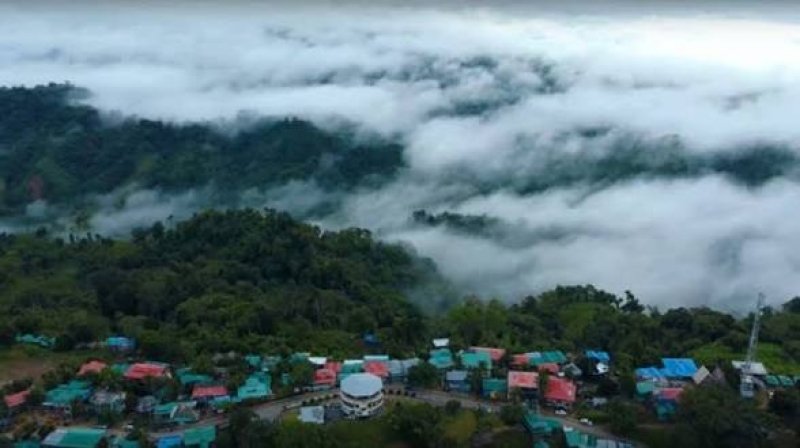 Sajek reopens to tourists after four days; 800 flock to popular destination
